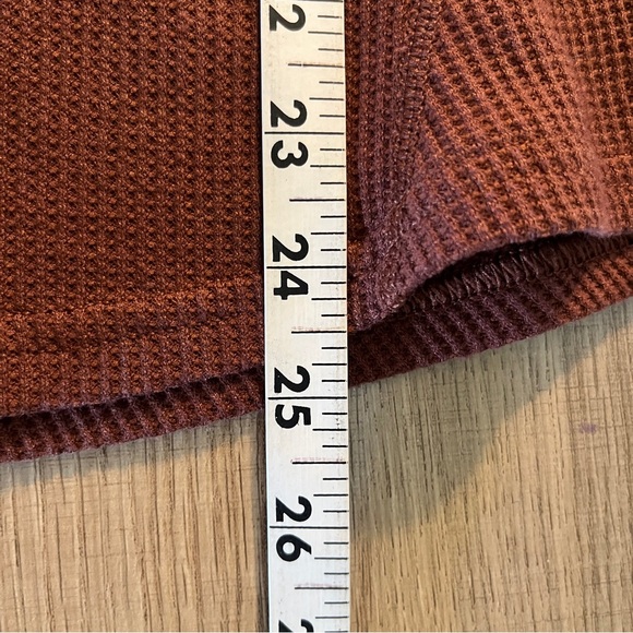 Kuhl Top Size Small Petra Turtleneck Cinnamon Brown Waffle Knit Long Sleeve - Picture 11 of 11